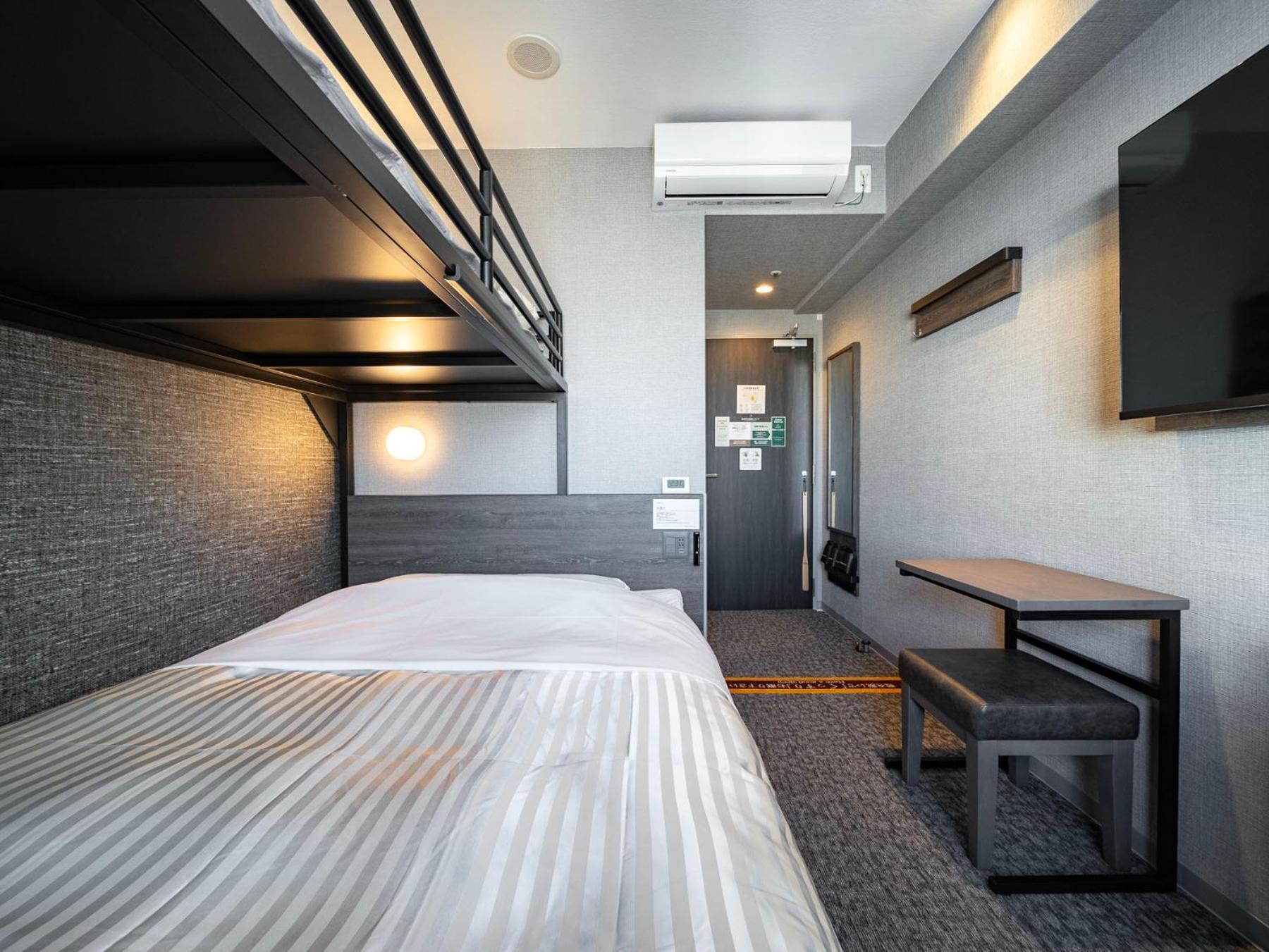 Super Hotel Ikebukuro West Natural Hot Spring Токіо Екстер'єр фото